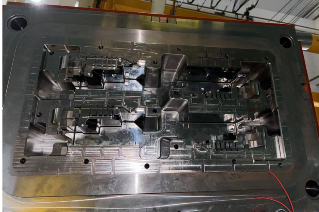 electrical enclouse plasic mold Kunststoffform für elektrisches Gehäuse